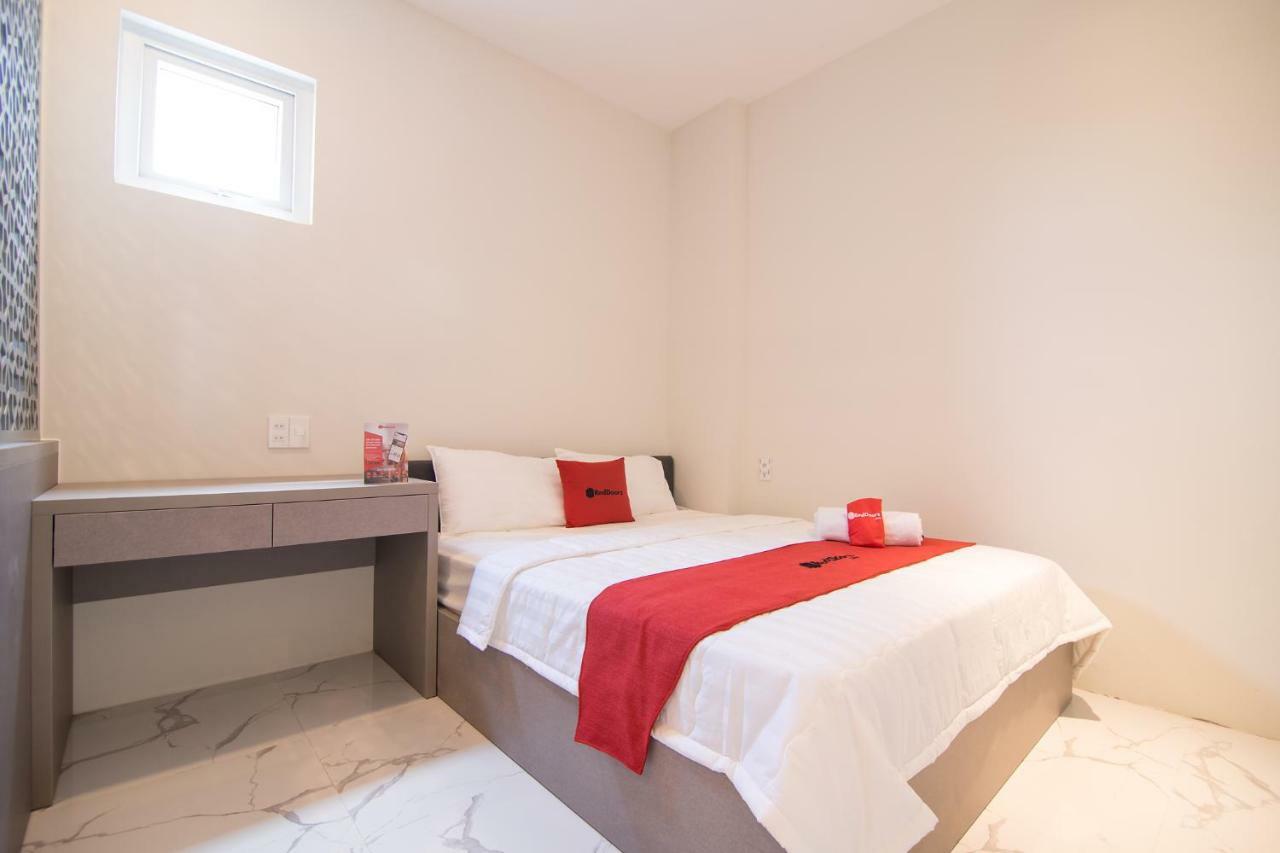 Hotel Reddoorz Near Xo Viet Nghe Tinh Street Thành Pho Ho Chí Minh Esterno foto