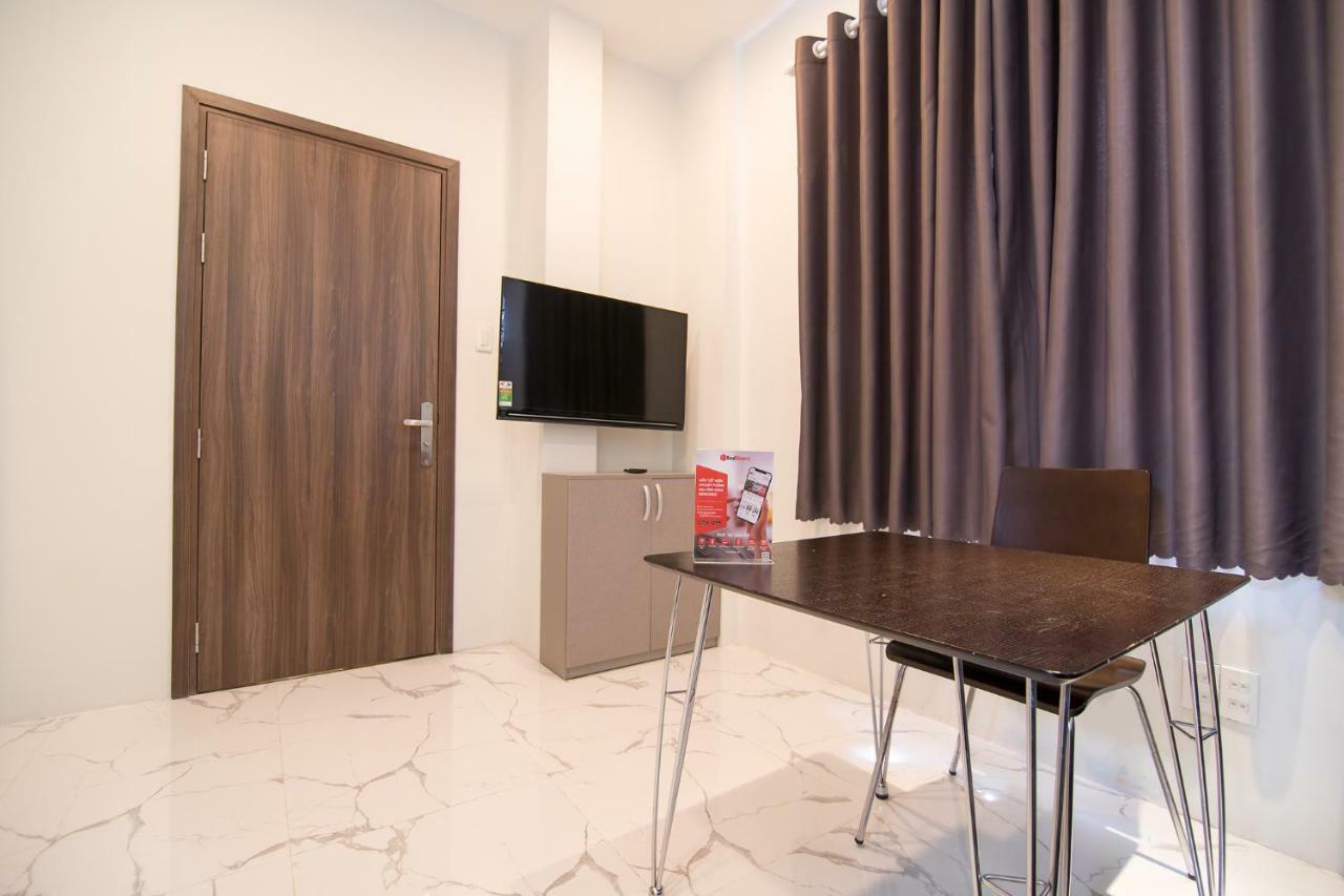 Hotel Reddoorz Near Xo Viet Nghe Tinh Street Thành Pho Ho Chí Minh Esterno foto