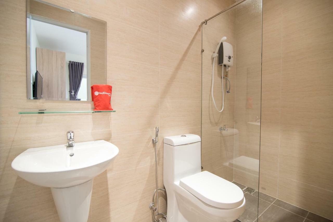 Hotel Reddoorz Near Xo Viet Nghe Tinh Street Thành Pho Ho Chí Minh Esterno foto